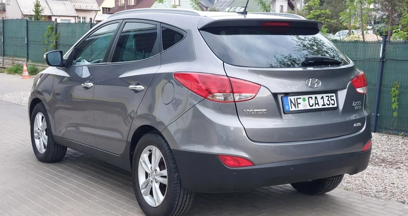 Hyundai ix35 cena 42999 przebieg: 195000, rok produkcji 2012 z Augustów małe 211